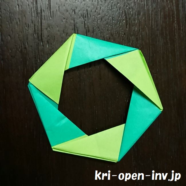 折り紙リースを6枚で作る折り方 簡単なので子供と折って飾ろう ページ 2 知楽ラボ