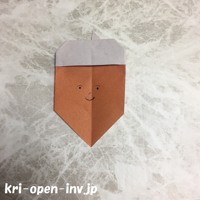 どんぐりを折り紙で簡単な作り方 かわいいから子どもと手作りしよう 知楽ラボ